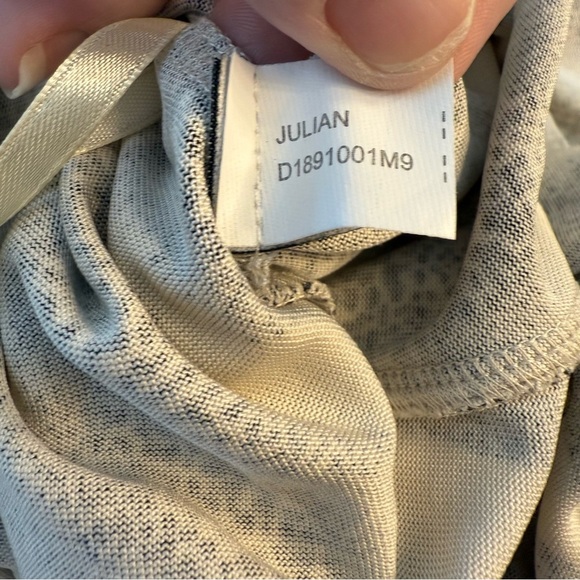 Diane Von Furstenberg Black and White Julian Silk Wrap Dress size 2 - Picture 4 of 8